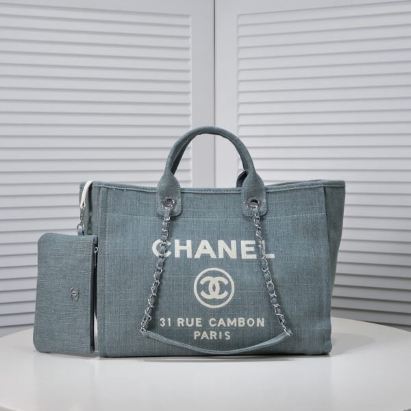Chanel new beach bag denim bag Blue with little wallet size: 48*38*30*14cm