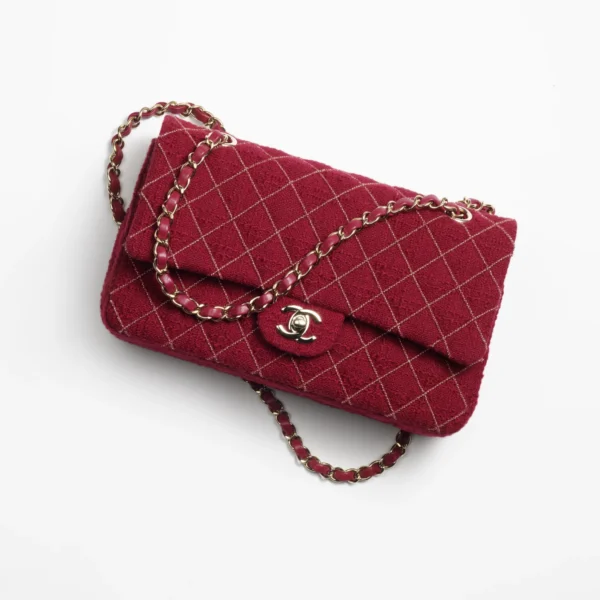 CHANEL / CLASSIC HANDBAG Wool Tweed & Gold-Tone Metal Burgundy