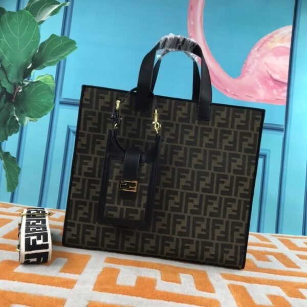 FENDI peekaboo Canvas Tote with mobile phone bag Black 2118 Size: 37*32 cm