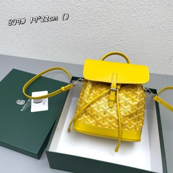 Goyard goyardalpin mini backpack yellow Size: 8.5*18.5*21.5cm