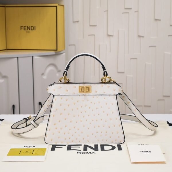 FENDI Peekaboo Cream White 23ss 335 Size: 20*15cm