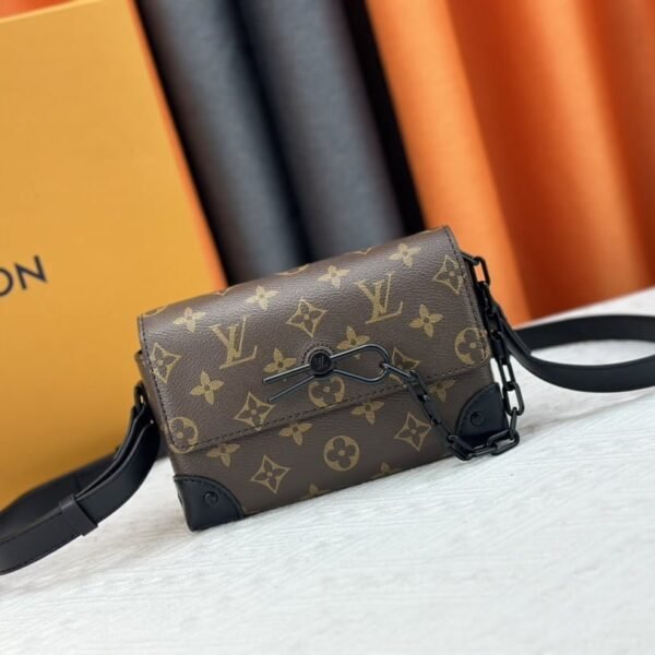 Louis Vuitton / LV Steamer M81783/M82534/M81579/M81746/M22637/M81935/M81852  Size 18.0 x 11.0 x 6.5cm