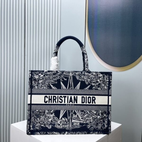 Dior book tote Pattern embroidery m1296 size: 36*27.5*16.5cm