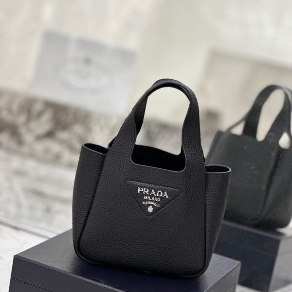 Prada Litchi print calf mini Picotin bag size:15.5*18*10cm