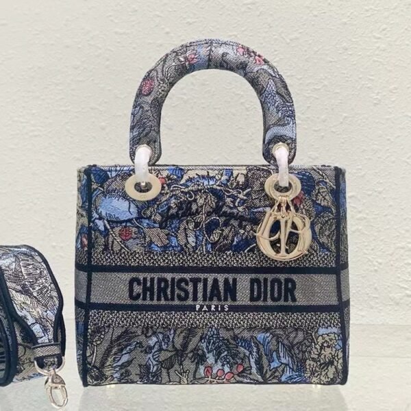 Princess Dai-s five grid embroidery